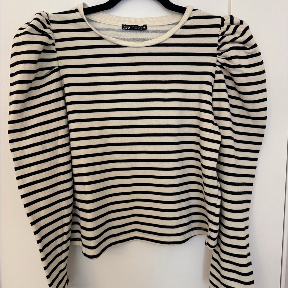 Zara Striped Puff Sleeve Top